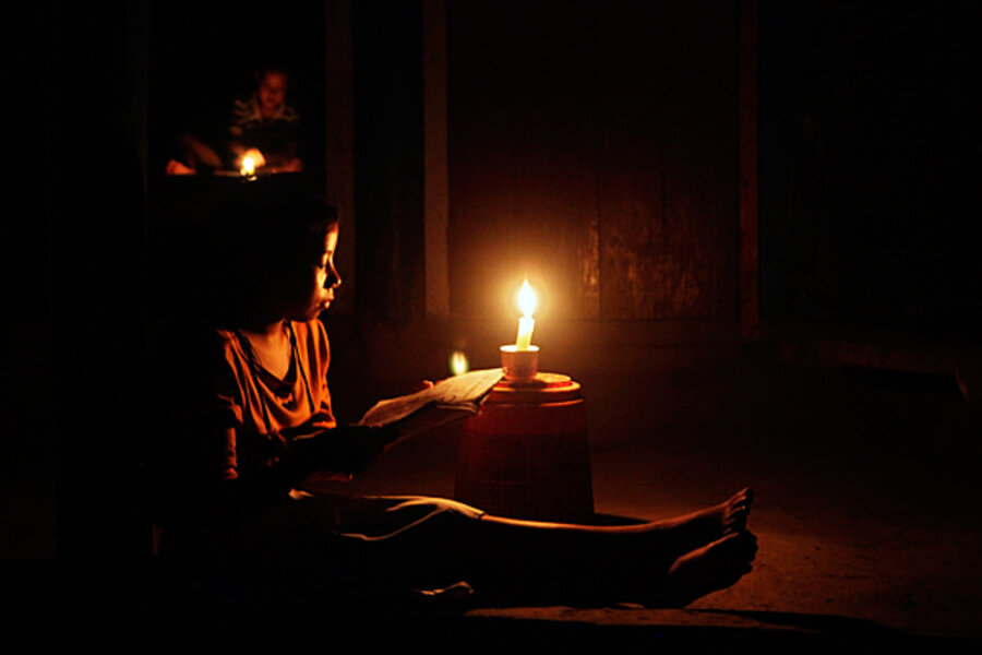 india-s-blackout-carries-heavy-economic-and-political-costs-csmonitor