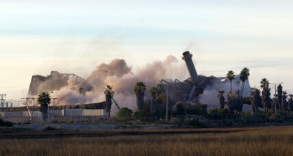 Power plant imploded to make way for park