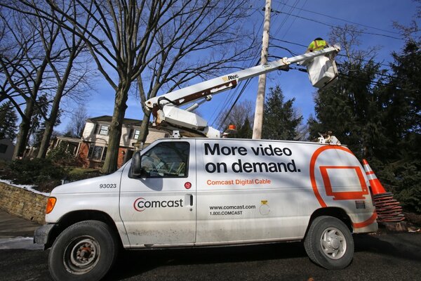 0402-Comcast-Gigabit.jpg?alias=standard_