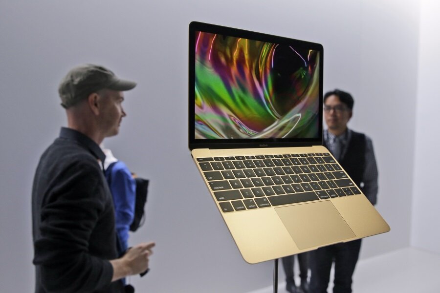 New MacBook review roundup: Ahead of its time? (+video) - Christian Science Monitor