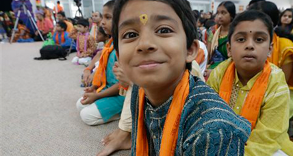 Asians expected to become largest US immigrant group 