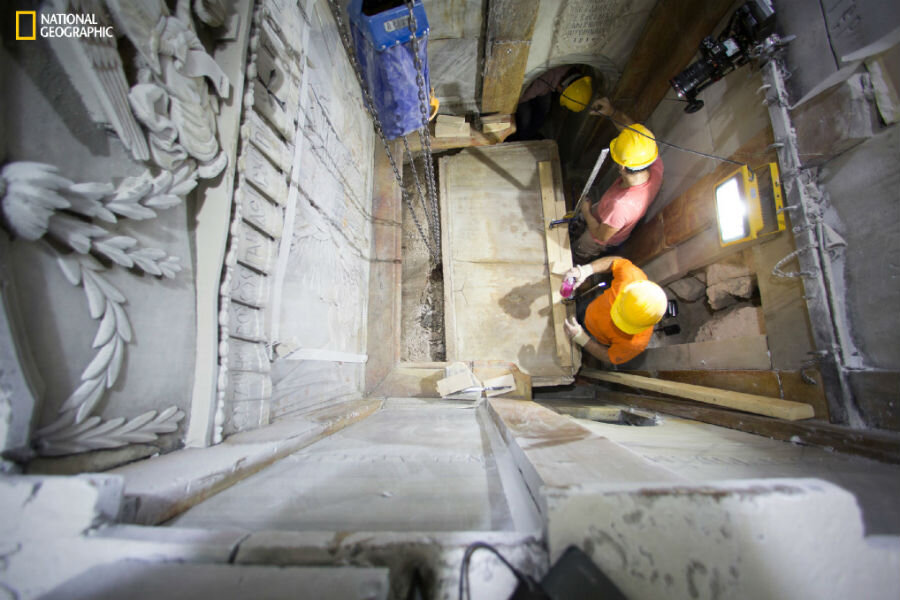 Researchers open what they think may have been Jesus' tomb - Christian Science Monitor