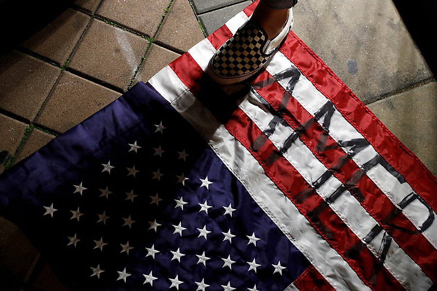 Suspension of flag-stomping teacher upheld: Is teacher speech ... - Christian Science Monitor