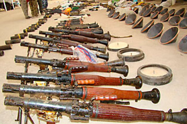 http://images.csmonitor.com/csmarchives/2009/11/OIRAQIRAN_P1.jpg?alias=standard_600x400