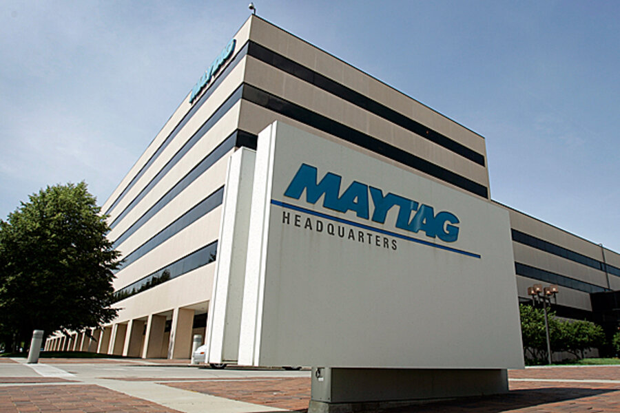 Who is in charge of Maytag Corporate Headquarters?