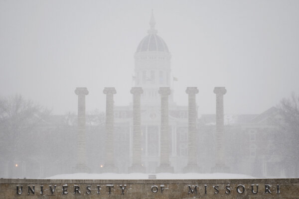 Midwest storm: Missouri covered in snow and ice - 0