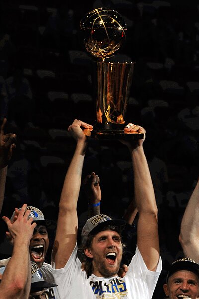 Dirk Nowitzki Receives the Finals MVP 