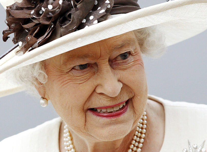 Queen Elizabeth through the years - CSMonitor.com