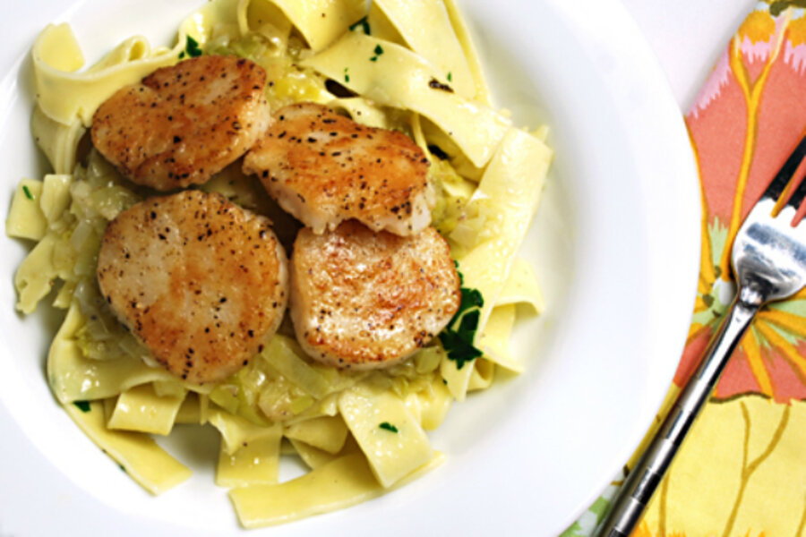 Butter + leeks = delicious Scallops with melted leeks and egg noodles