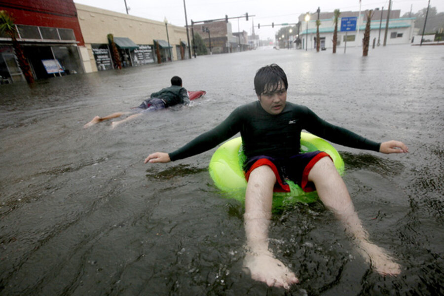 Debby weakens, but remains flood threat for Florida - CSMonitor.com