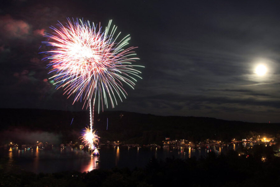San Diego fireworks show suffers 'premature ignition,' burns entire
