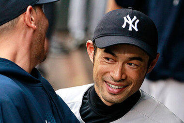 Ichiro Suzuki Clears Concussion Tests After Being Hit in Head by