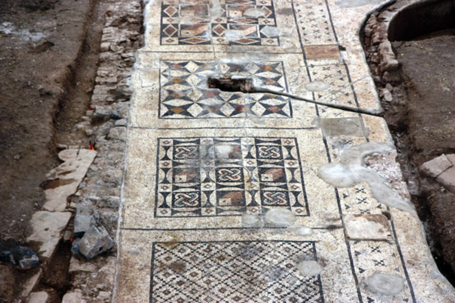 Humongous Roman mosaic found under farmer's field in Turkey - CSMonitor.com