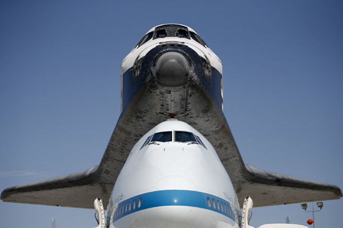 0920-SPACE-SHUTTLE-ENDEAVOUR-