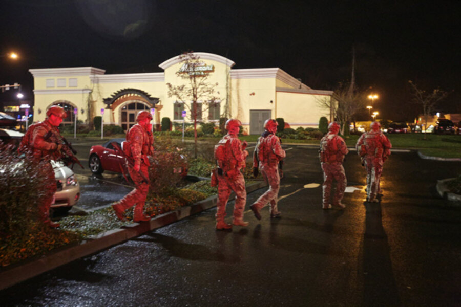 Why more people didn't die in Clackamas mall shooting 