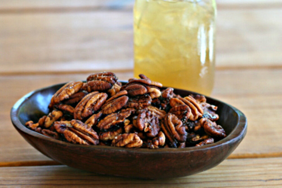 Sweet tea pecans