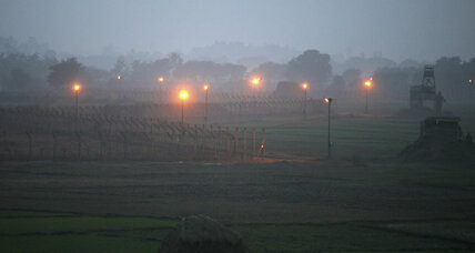 India, Pakistan trade fire on the Kashmir line of control