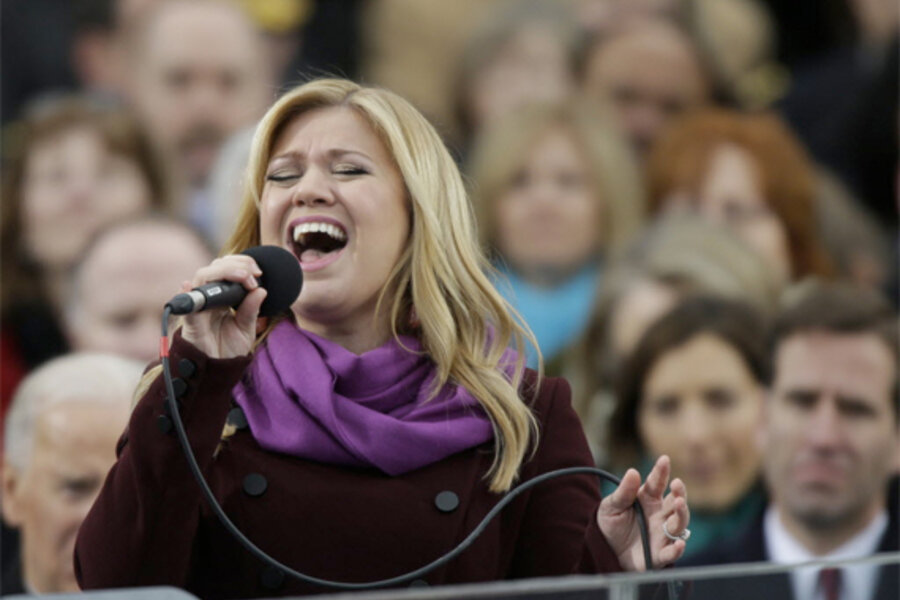 Kelly Clarkson Beyonce Perform At The 13 Inauguration Csmonitor Com