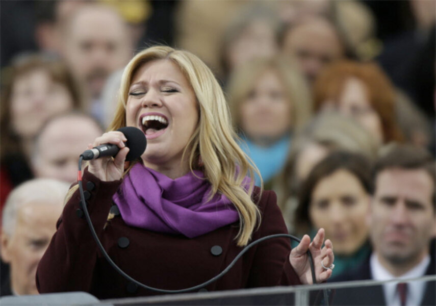 Kelly Clarkson Beyonce Perform At The 13 Inauguration Csmonitor Com