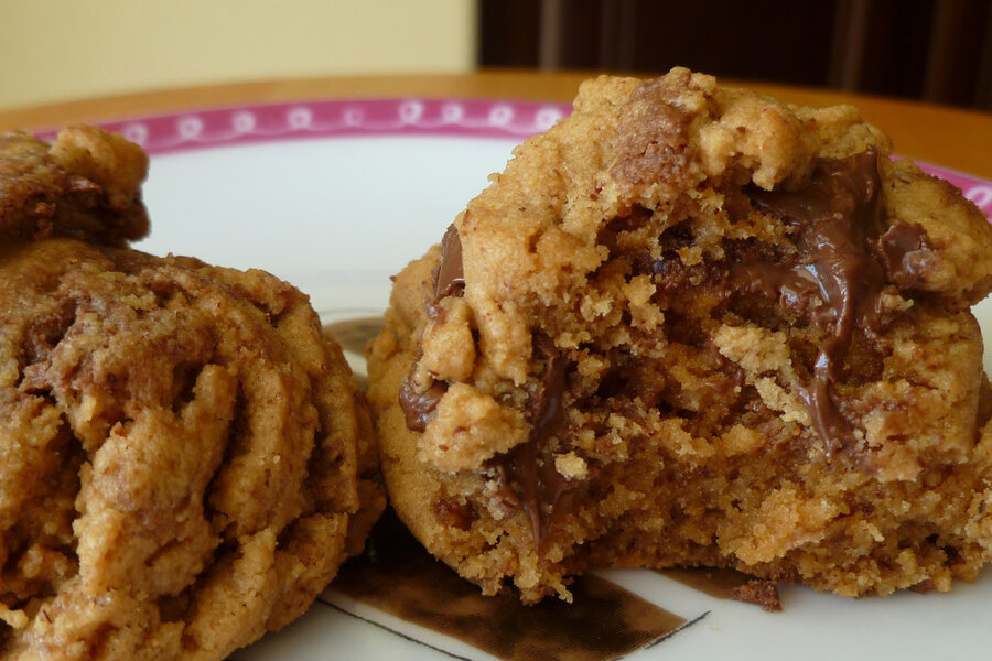 Recipe: Peanut Butter Nutella Swirl Cookies