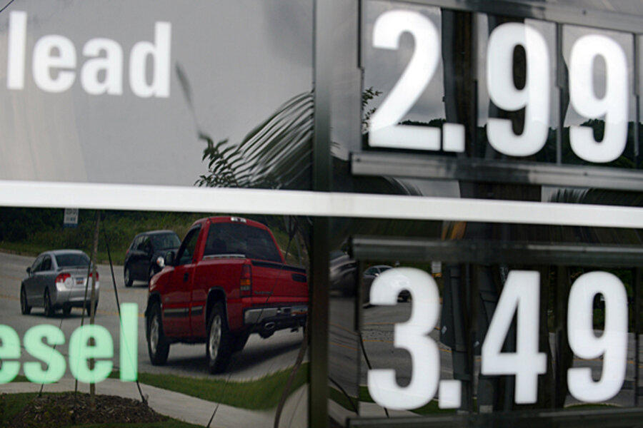 Fourth of July travel: Gas prices drop for Independence Day - CSMonitor.com