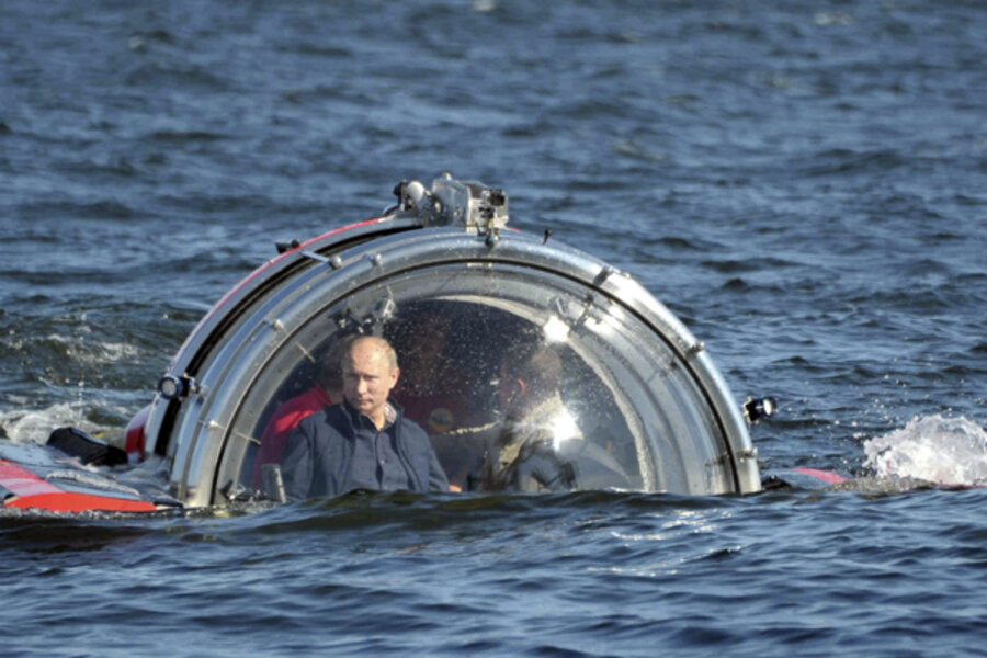 Putin pays an underwater visit to Oleg - CSMonitor.com