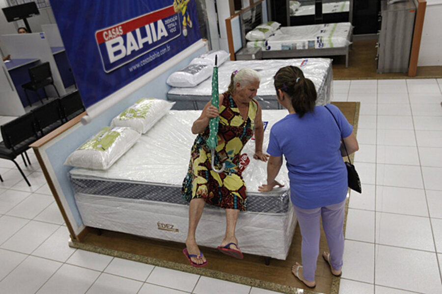 Should You Spring For A Memory Foam Mattress Pros And Cons Should You Spring For A Memory Foam Mattress Pros And Cons
