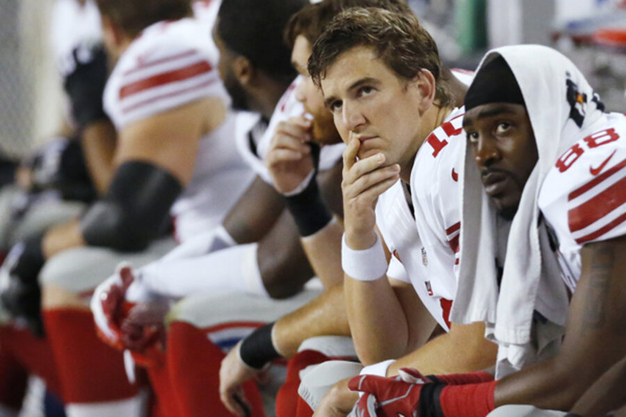 Eli Manning Throws Late Interception To Seal Giants Latest Loss