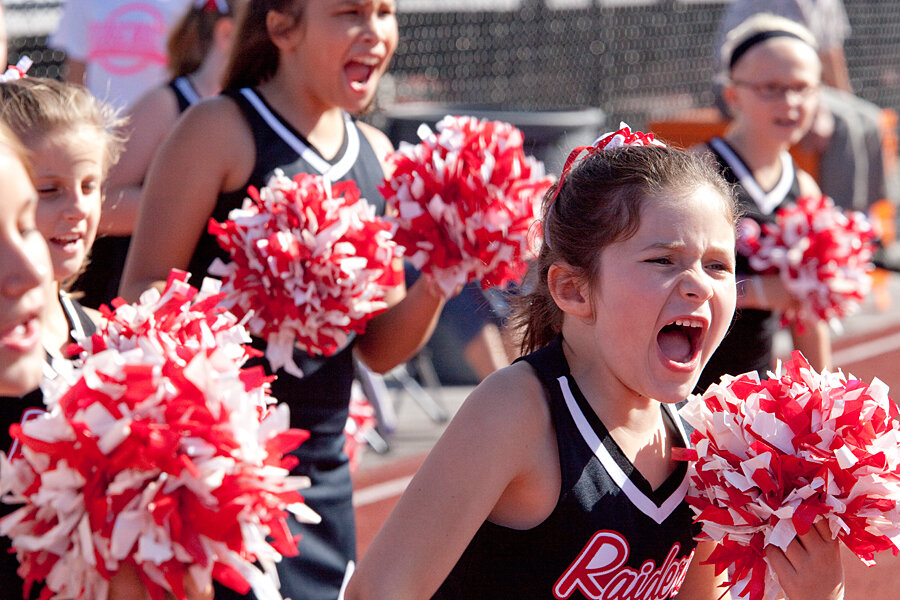 Youth cheerleaders build their team - CSMonitor.com