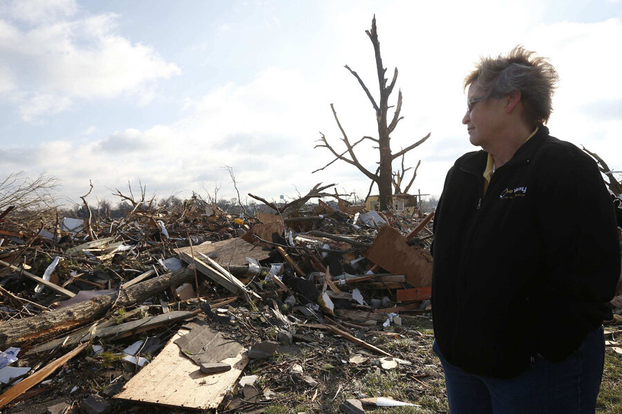 At least six dead in Illinois from powerful Midwest tornadoes ...
