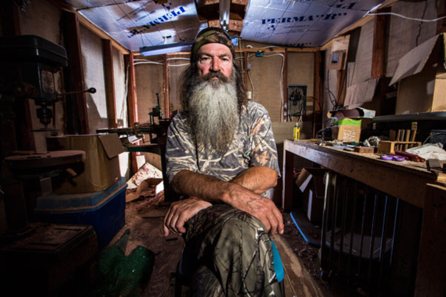 Why We Wear Facepaint (Si Robertson Argument), Si Robertson always has his  own opinion., By Duck Commander