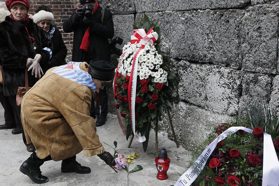 Auschwitz survivors mark death camp liberation anniversary - CSMonitor.com