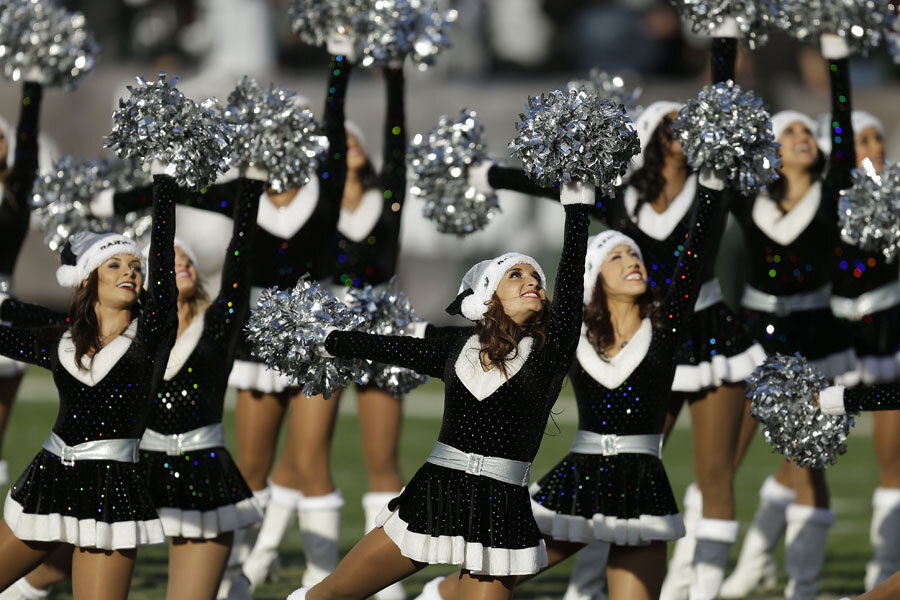 Touchdown Raiderettes? Cheerleaders reach deal with Oakland on
