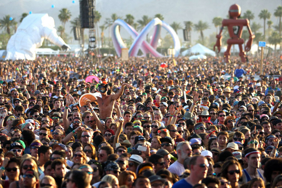 Coachella's young audience attracts marketing maelstrom ...