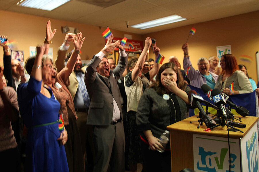 Us Judge Strikes Down Oregon Gay Marriage Ban As State Refuses To 5674