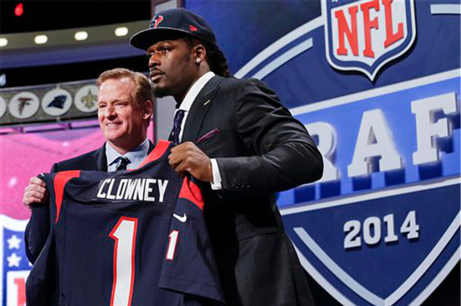 NFL Draft 2014: Texans pick Clowney; Manziel to Browns 