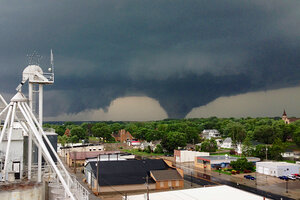 Nebraska Town Devastated How Rare Are Double Tornadoes CSMonitor Com   0617 Duel Nebraska Tornadoes 