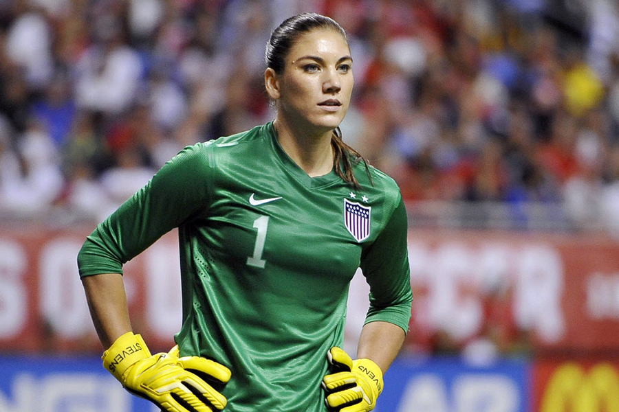 Hope Solo, US women's soccer goalkeeper, due in court on domestic