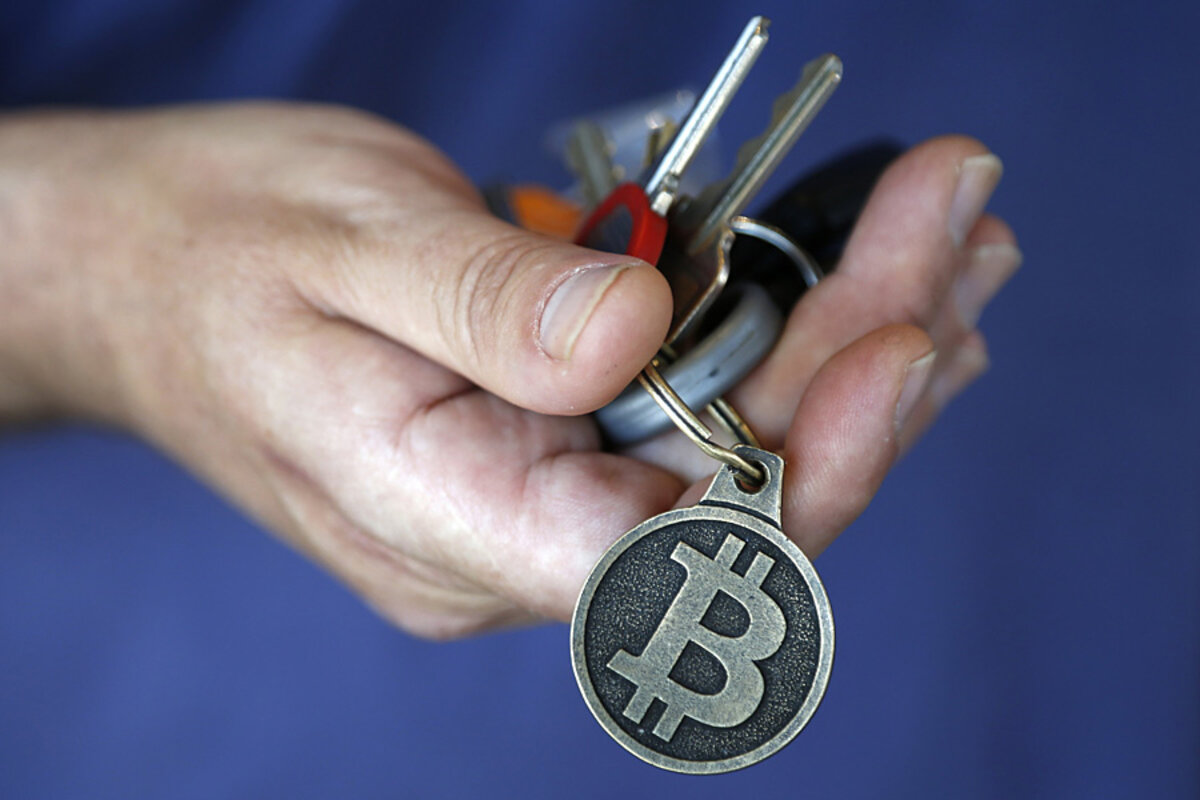 Jerry Brown signs law legalizing bitcoin in California - CSMonitor.com