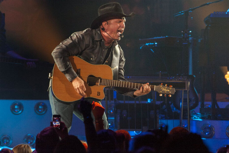 Garth Brooks is back on the road after time away from the music ...