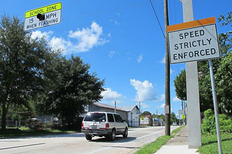 Florida speed trap Police required to write 12 tickets per day, say
