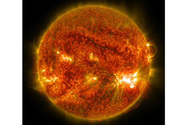 solar-flares-is-the-sun-trying-to-tell-us-something-csmonitor