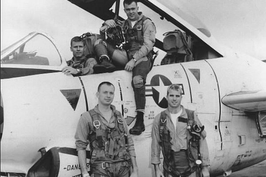Torture: John McCain’s unique, brutal perspective - CSMonitor.com