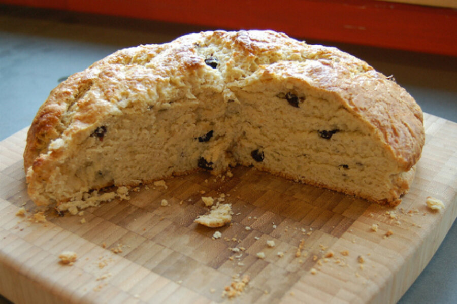 Sweet Irish soda bread