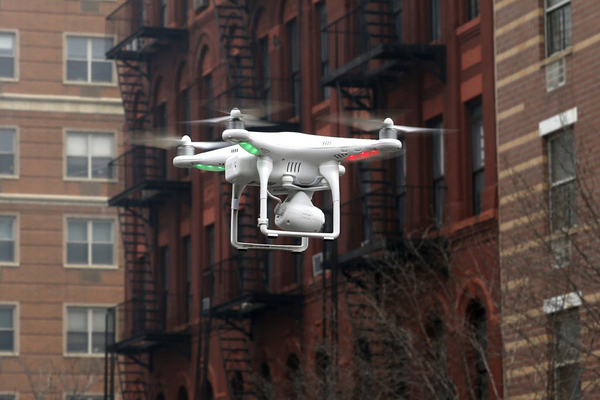 Does the Coming Swarm of Flying Robots Require New Privacy Laws?