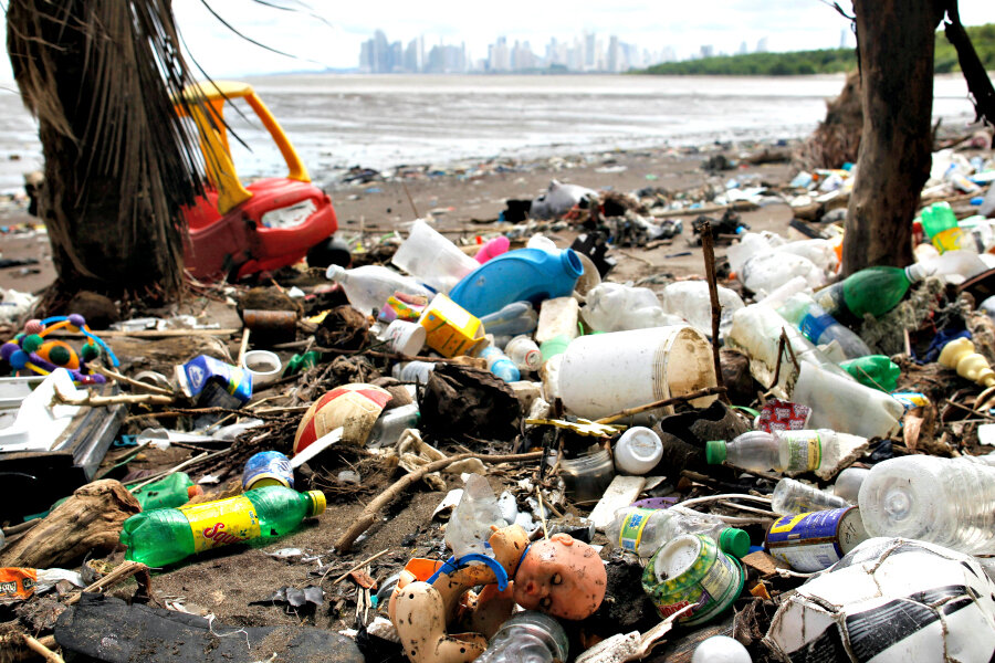 Prohibición diccionario reunirse Some Adidas products to be made of plastic debris from oceans -  CSMonitor.com
