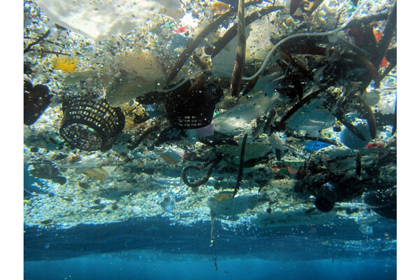 940970_1_1011-ocean-plastics_standard