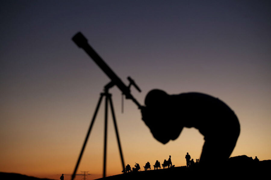 Cosmic Spectacle Skywatchers, don't miss these awesome cosmic spectacles - CSMonitor.com
