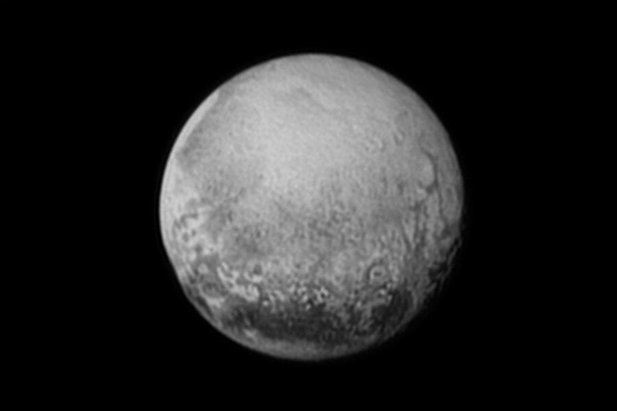 why-the-paths-of-pluto-s-moons-are-so-perplexing-csmonitor