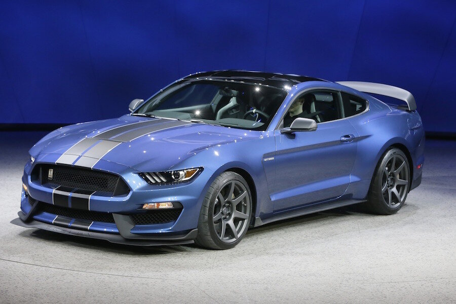 2015 Ford Mustang Confirmed For Need For Speed Movie: Video